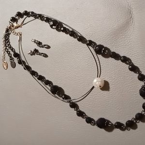 Icing black beaded necklace,Claire's pearl choker black onyx like earrings